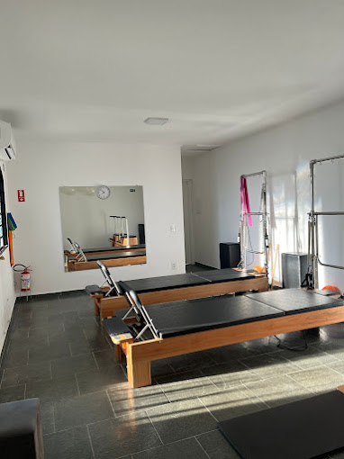frente-STUDIO-SEIS-6-PONTO-DA-FISIOTERAPIA-03